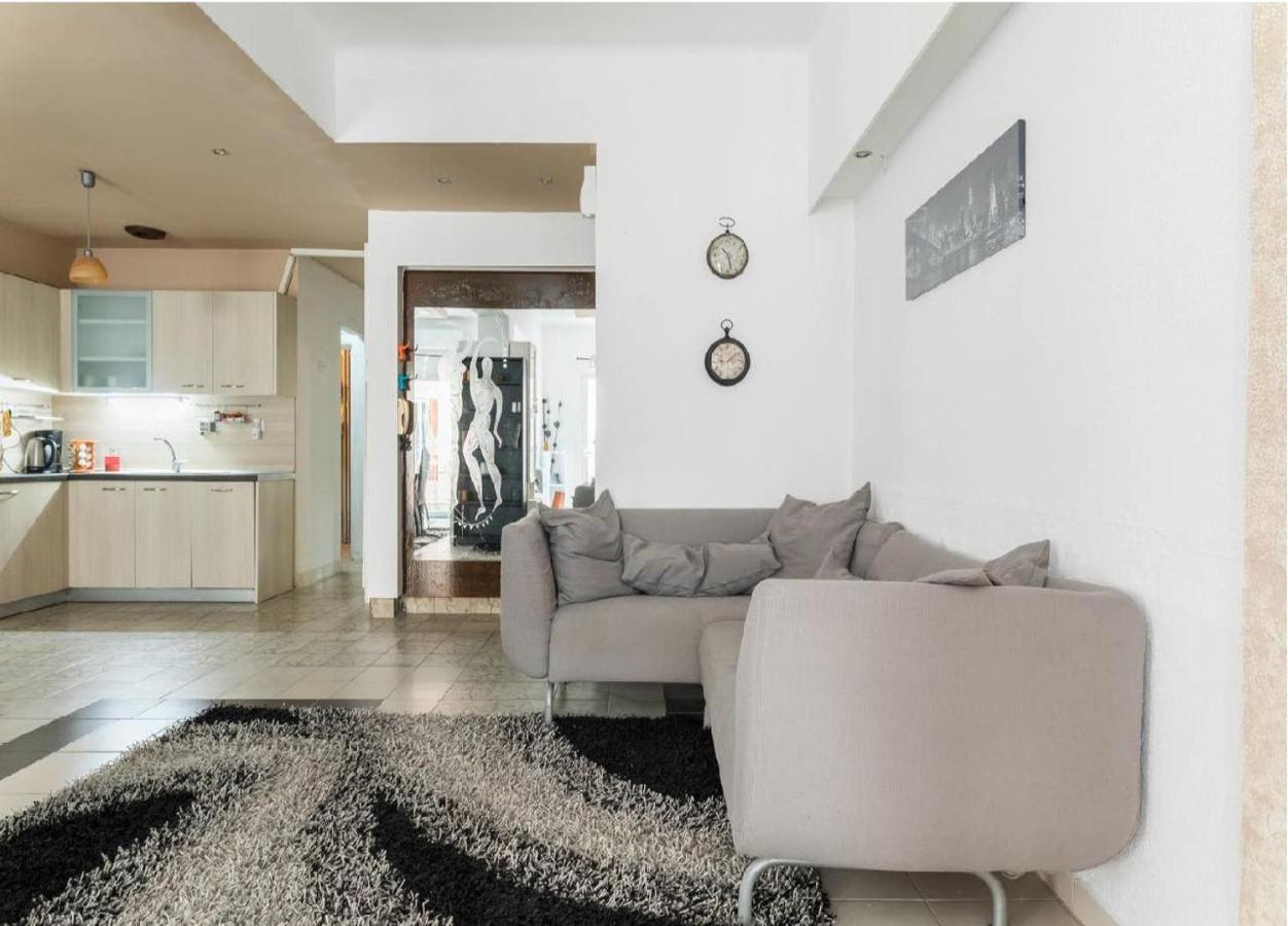 Апартаменты 2Bd- Perfect Location With Square View Салоники Экстерьер фото